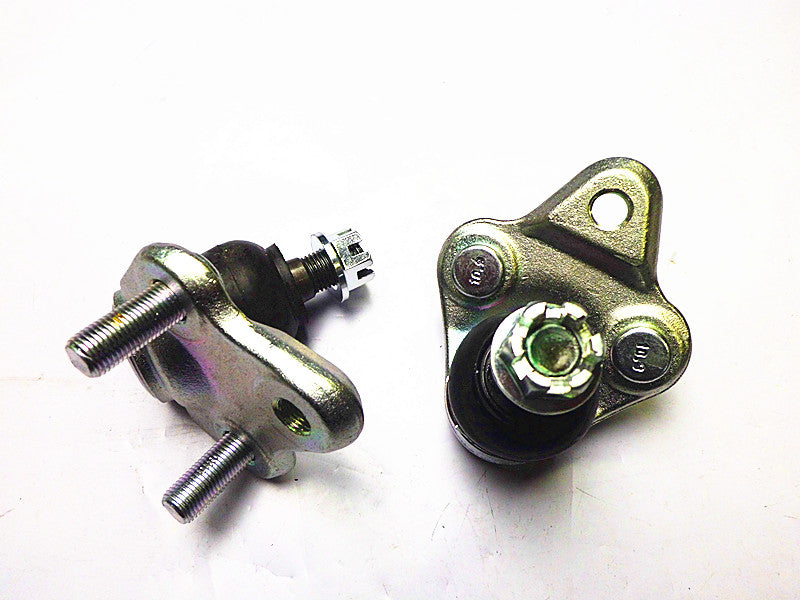 PAIR FRONT LOWER BALL JOINTS for TOYOTA CELICA ZZT231 1999-2006 LH+RH