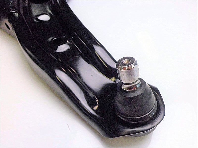 RIGHT FRONT LOWER CONTROL ARM WITH BALL JOINT for MAZDA MPV LW 1999-2006 RH