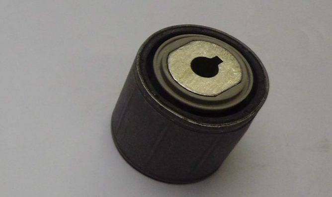 PAIR FRONT LOWER CONTROL ARM BUSHES FOR SAAB 900 NG 1995-1998 LH=RH