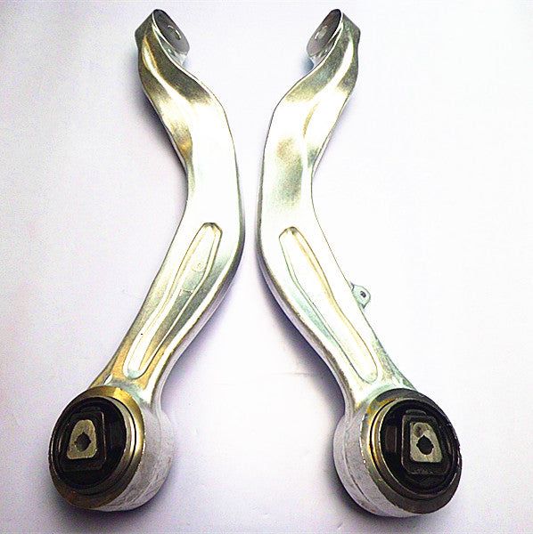PAIR FRONT LOWER FORWARD CONTROL ARMS for BMW 5 Series E60 E61 AWD 2003-2010