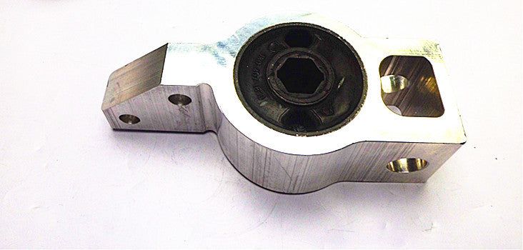 NEW LEFT SIDE FRONT LOWER CONTROL ARM REAR BUSH FOR AUDI A3 8P 2003-2013 LH