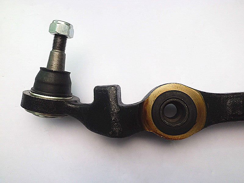 PAIR NEW for Holden Commodore 2000-2006 VT2 VU VX VY VZ FRONT LOWER CONTROL ARMS LH+RH