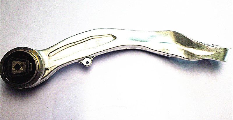 RIGHT FRONT LOWER FORWARD CONTROL ARM for BMW 5 Series E60 E61 AWD 2003-2010 RH