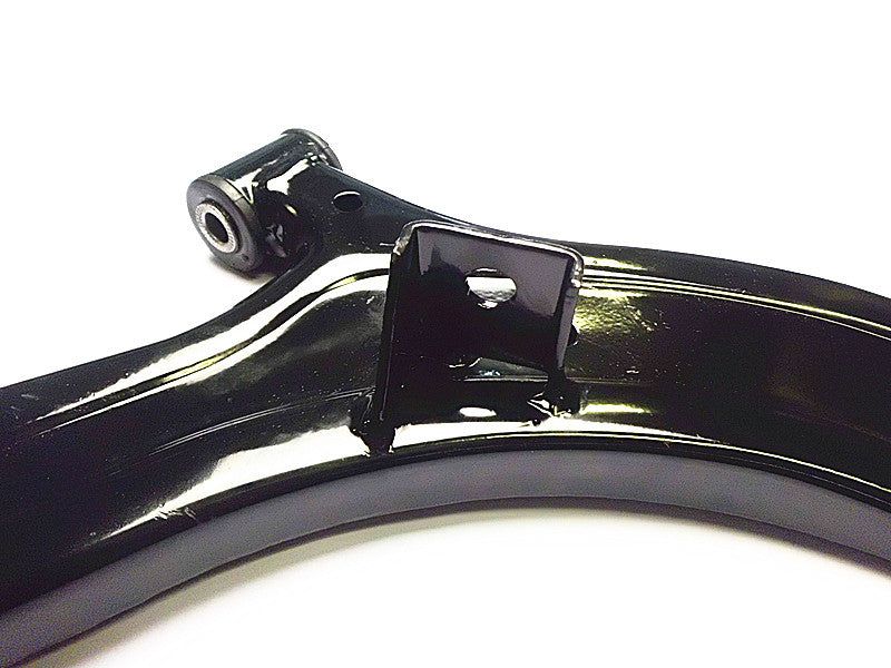 NEW RIGHT FRONT LOWER CONTROL ARM for Hyundai Accent LC 2000-2006 RH