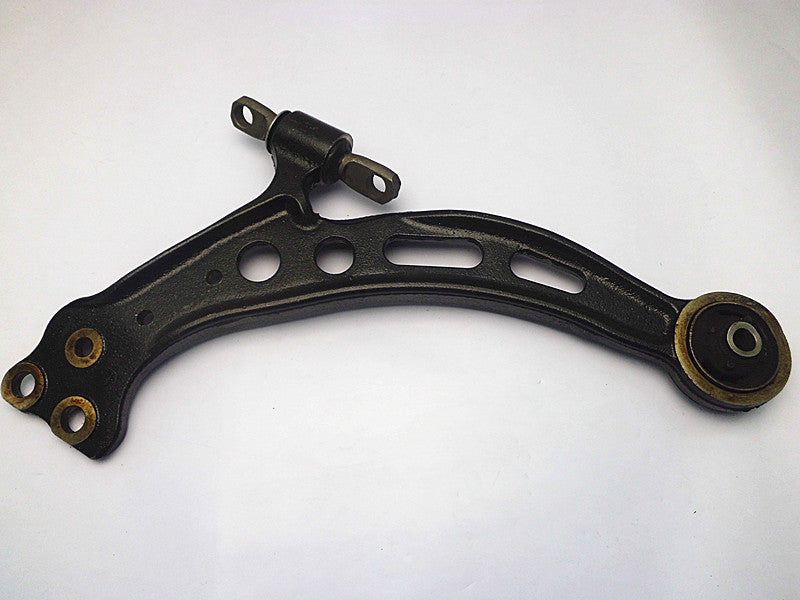 NEW LEFT SIDE FRONT LOWER CONTROL ARM FOR LEXUS ES300 1992-2001 LH
