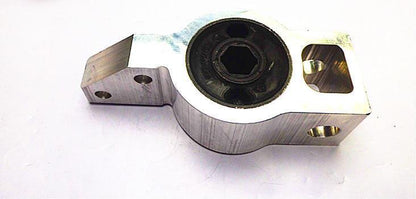 LEFT FRONT LOWER CONTROL ARM REAR BUSH FOR VOLKSWAGEN Golf VI 2009-2013 LH
