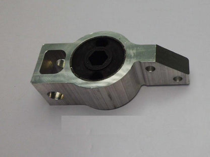 RIGHT SIDE FRONT LOWER CONTROL ARM REAR BUSH SKODA YETI 5L 2011-ON RH