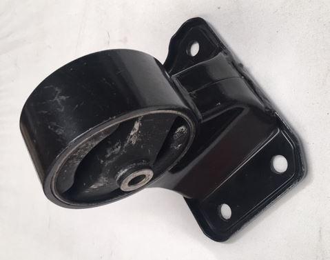 Rear Engine Mount for Mitsubishi Magna TR TS KR KS Verada V6 3.0L A2518